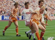 开云体育下载-荷兰队力克对手，挺进欧洲杯八强赛