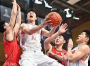 开云体育中国-黄蜂队员们拼尽全力，成功战胜对手的简单介绍