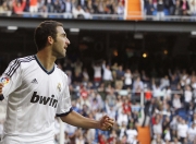 开云足球直播-年度焦点之战，上海队连续得分压制森林狼，团队篮球的胜利