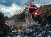 开云体育APP下载-双城记，欧冠生死夜与骑士逆袭，绝境中的体育史诗