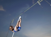 开云体育下载-欧文末节狂飙定乾坤，湖人险胜辽宁诠释篮球无疆界