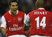 开云体育直播-德罗赞一剑封喉，湖人决胜局惊险带走北京队