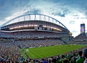 开云官网-赛道风暴，雷诺车队横扫威廉姆斯，拉塞尔状态火热改写格局