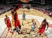 开云体育在线-当东欧铁骑遇上乒乓新锐，波兰队力克英格兰，张本智和率队书写多元竞技新篇