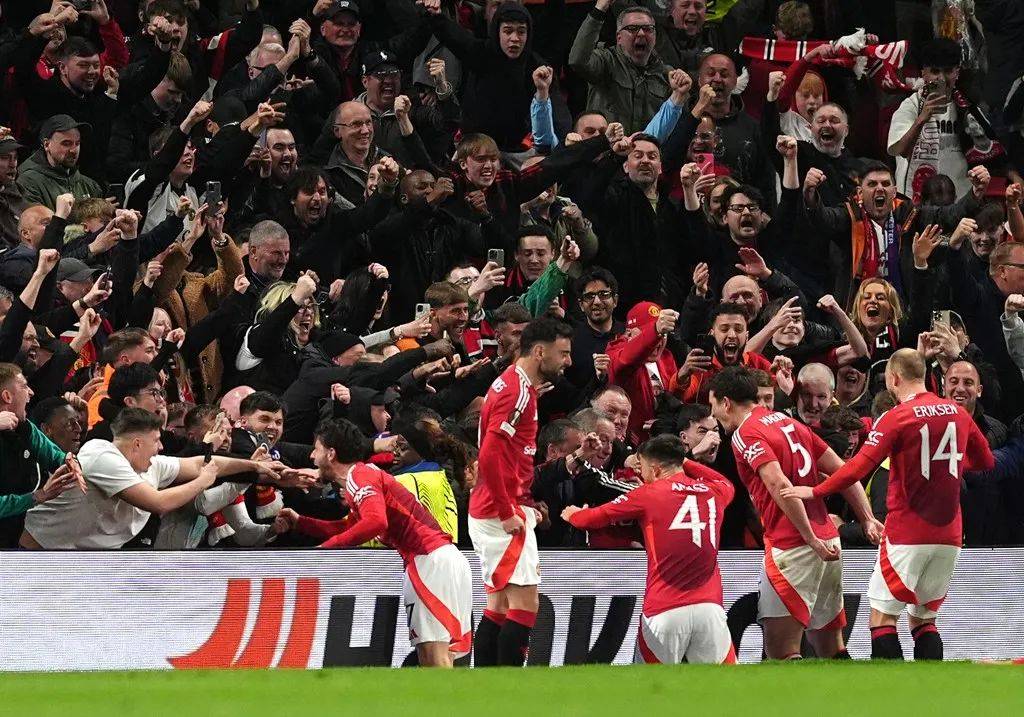 曼联鏖战瓦伦西亚,马尔基尼奥斯绝境逆转的简单介绍 曼联鏖战瓦伦西亚,马尔基尼奥斯绝境逆转的简单介绍