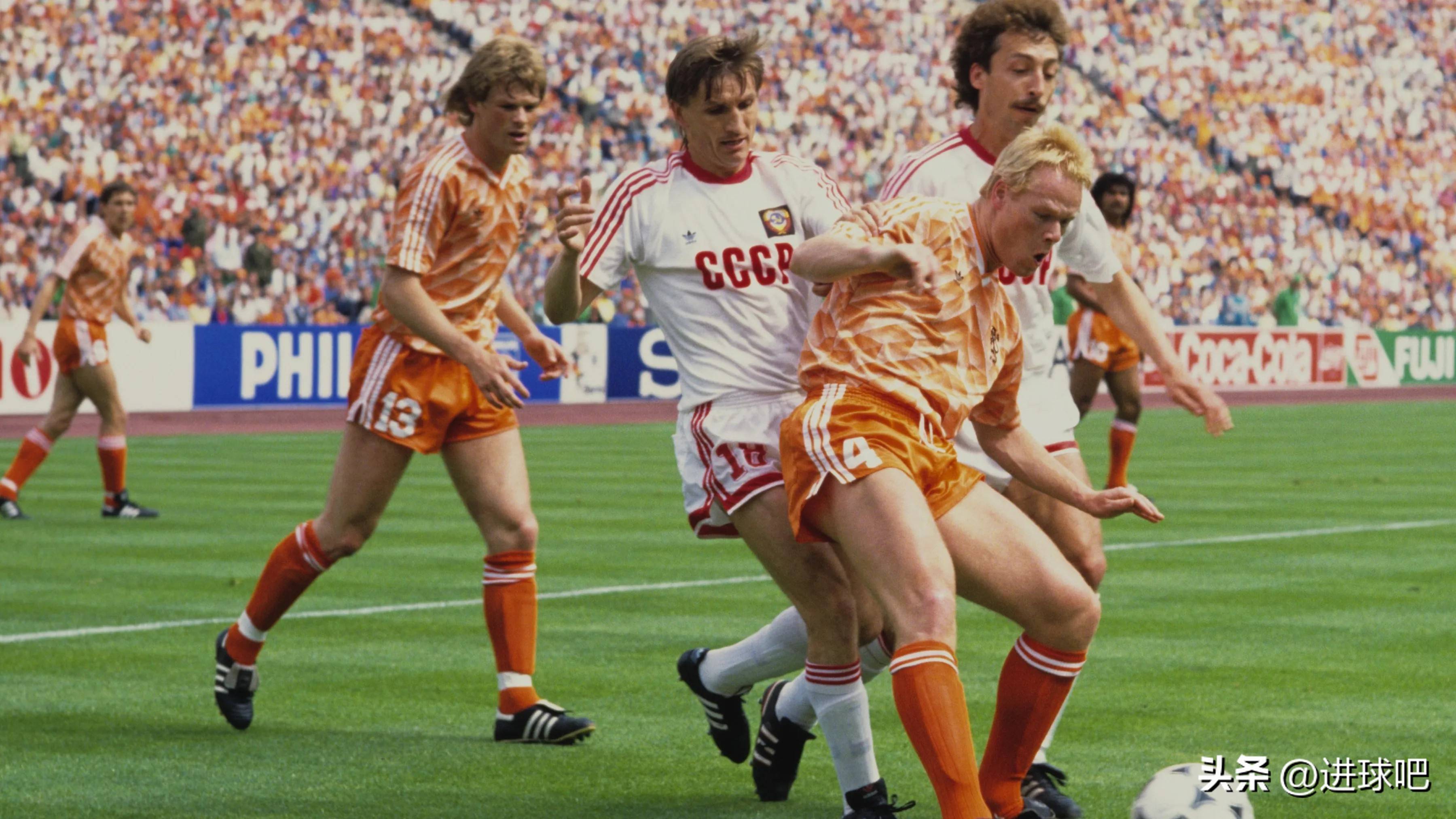 荷兰队力克对手,挺进欧洲杯八强赛 荷兰队力克对手,挺进欧洲杯八强赛