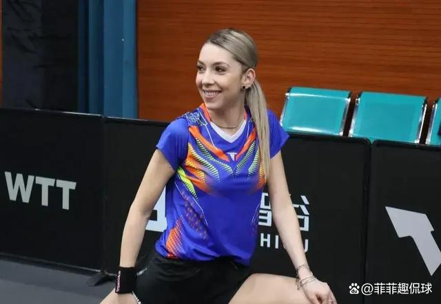 包含女子团体赛互有胜负，金银配重量的词条