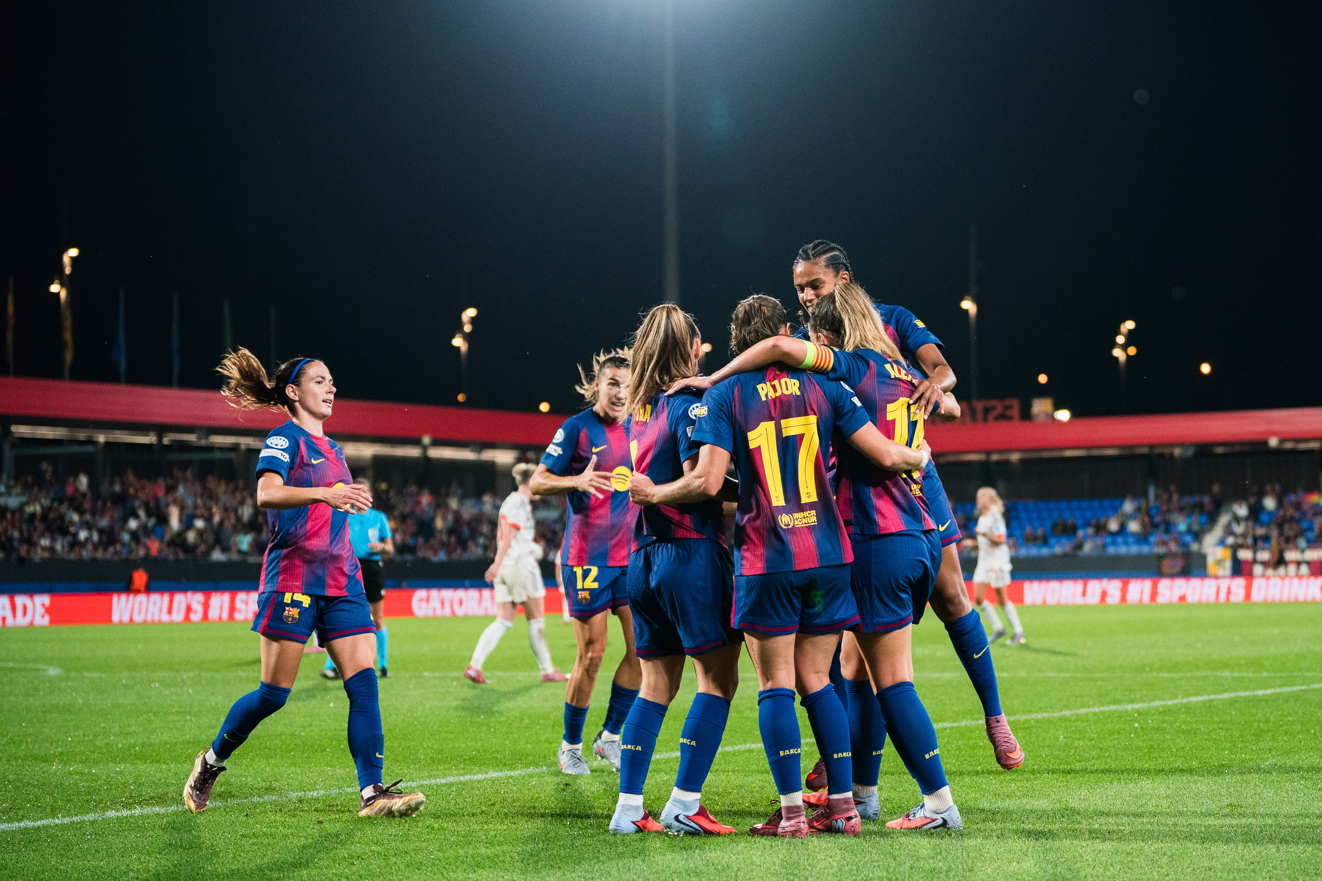 拜仁慕尼黑胜巴塞罗那,稳坐榜首 拜仁慕尼黑胜巴塞罗那,稳坐榜首