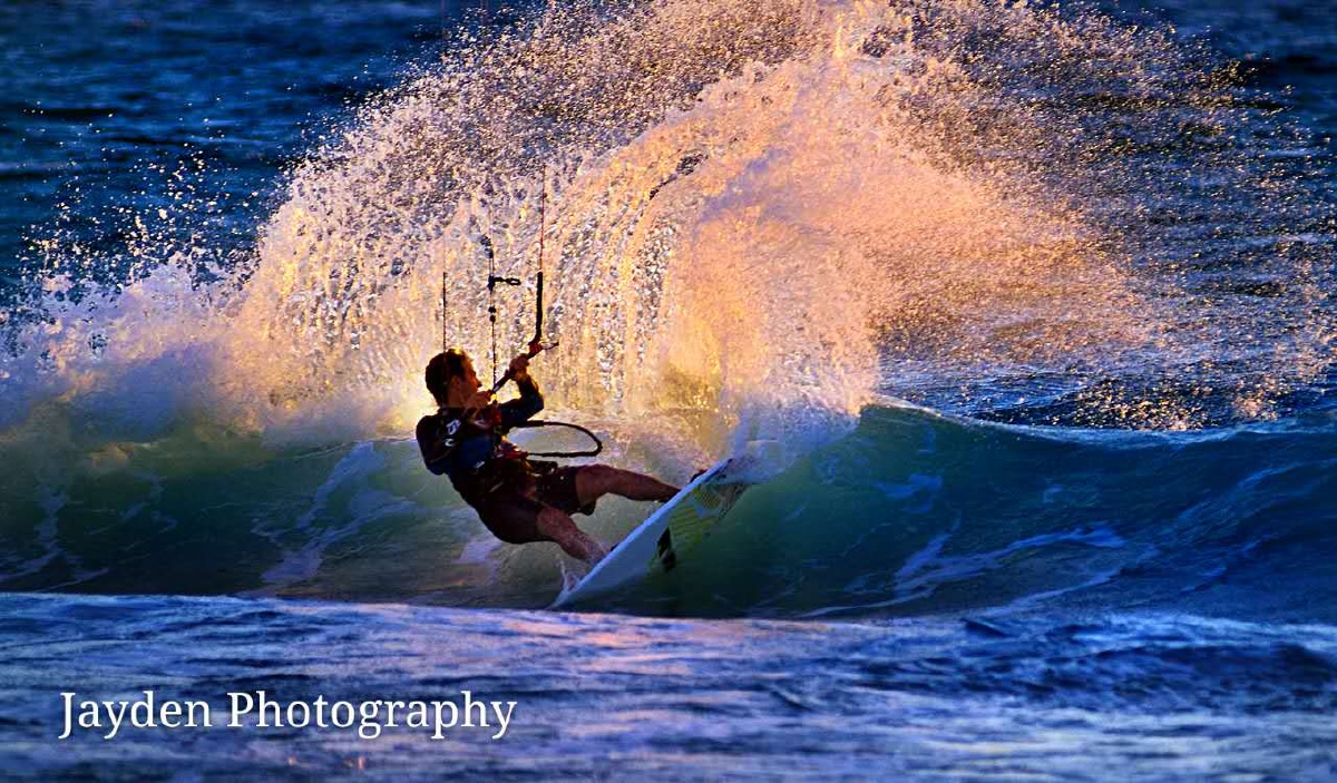 澳大利亚击败俄罗斯获得冲浪胜利 澳大利亚击败俄罗斯获得冲浪胜利