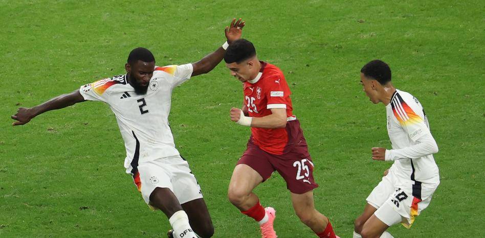 意大利联赛：球队之间惊心动魄的较量