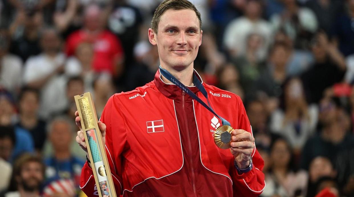 关于日本队翻盘马来西亚队，安赛龙高光表现的信息