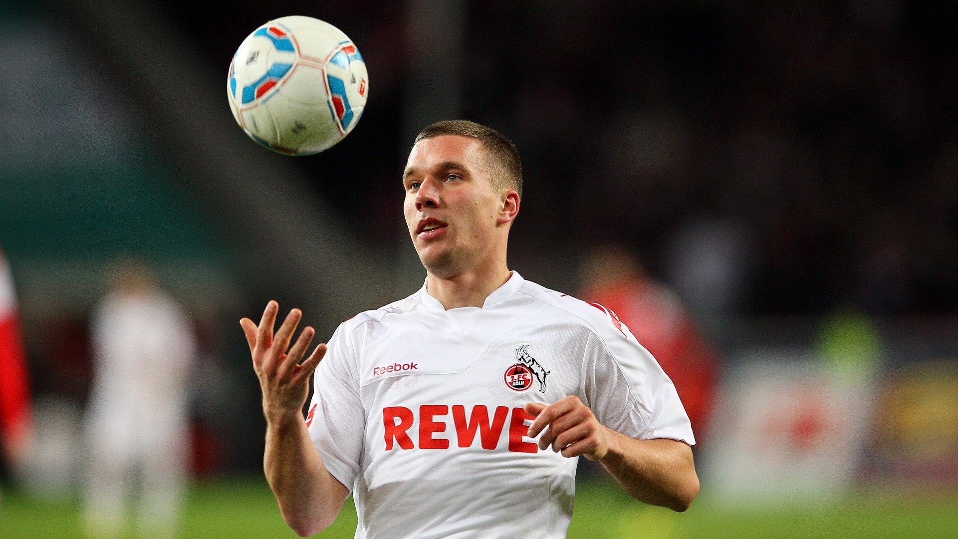 奥运周期关键战之夜,厄德高,舞台越大,越强