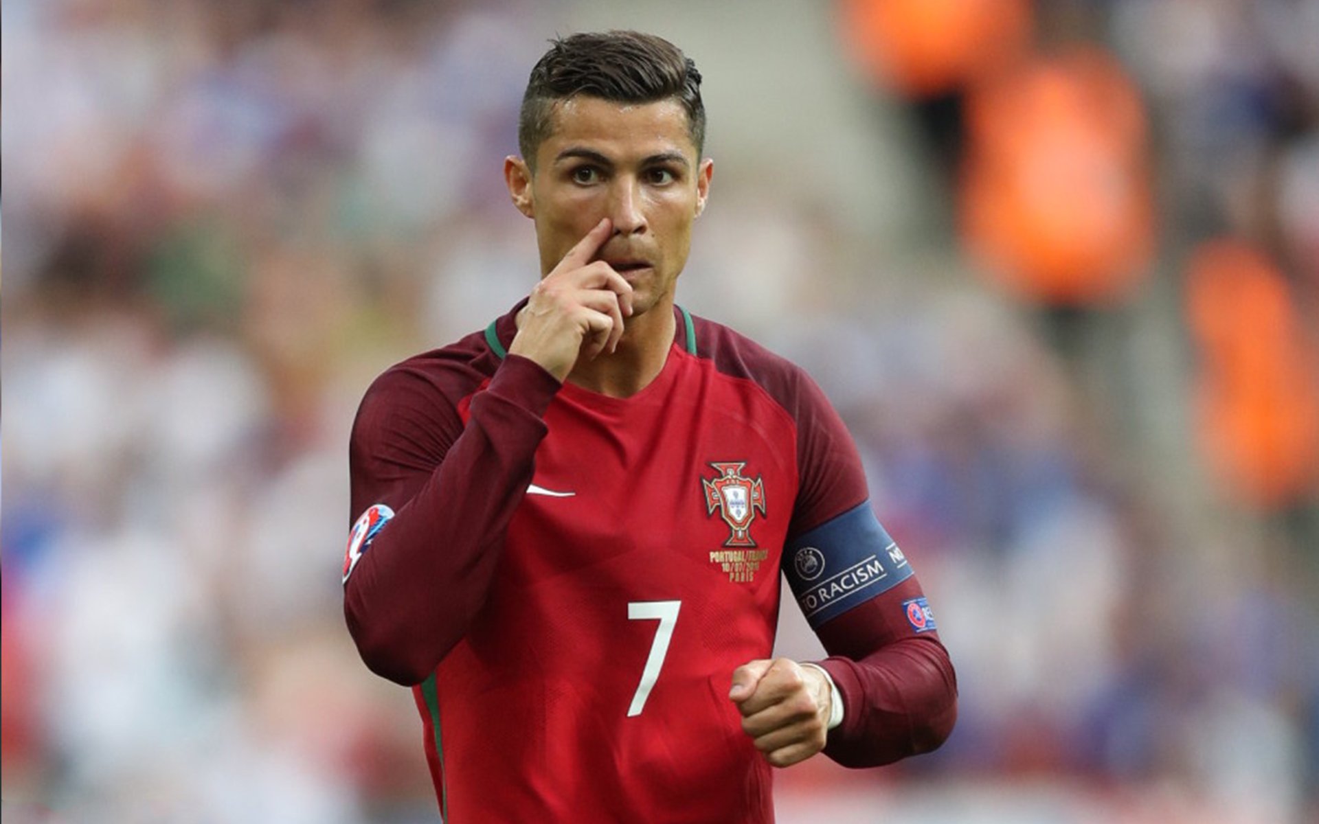 灰熊防守锁死雄鹿，爱德华兹成为关键先生